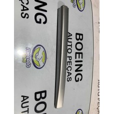 Acabamento Rack Traseiro Esquerdo Chery Tiggo 8 2022 Detalhe - Cinza