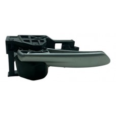 Maçaneta Interna Dianteira Corolla Cross Xr 2024 Detalhe