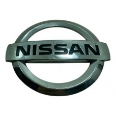 Emblema Nissan Grade Dianteira March 1.6 2013 2014  Detalhe Cromado