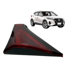 Lanterna Tampa Traseira Nissan Kicks Exclusive 2022 Direita