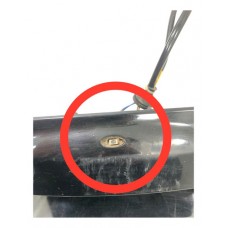 Maçaneta Tampa Traseira Nissan Tiida Hatch Sl 2011 Detalhe