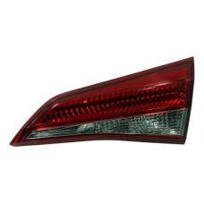 Lanterna Tampa Traseira Toyota Yaris Sedan Xl 2023 Direita Direito/passageiro